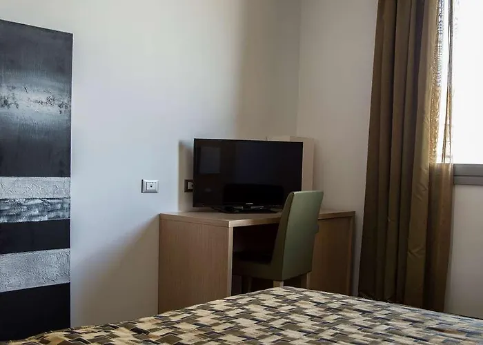 Hotel Castelmartini Wellness & Business 3*