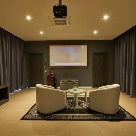 Castelmartini Wellness & Business Szálloda 3*