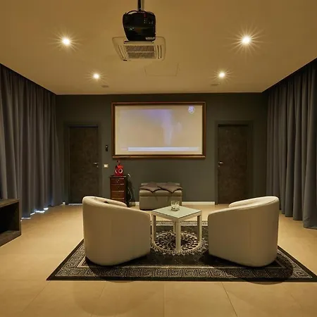 Castelmartini Wellness & Business Szálloda