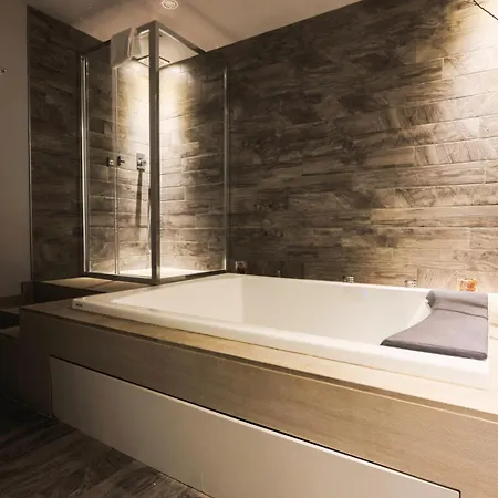Hotel Castelmartini Wellness & Business