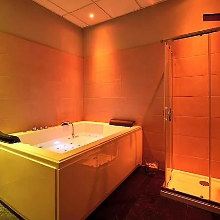 Castelmartini Wellness&business Hotel 3*