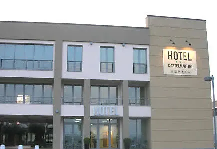 Szálloda Castelmartini Wellness & Business Larciano