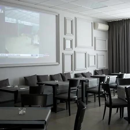 Szálloda Castelmartini Wellness & Business 3*